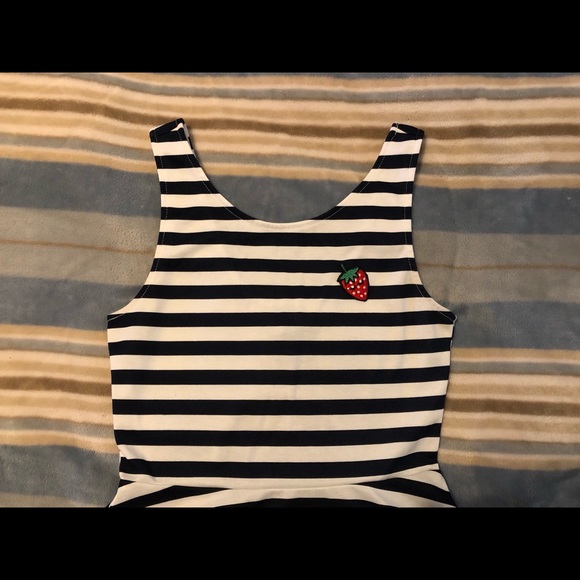 H&M Skater Dress - Picture 3 of 6